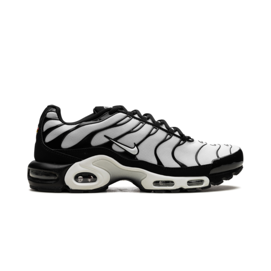 NIKE AIR MAX PLUS "Oreo"