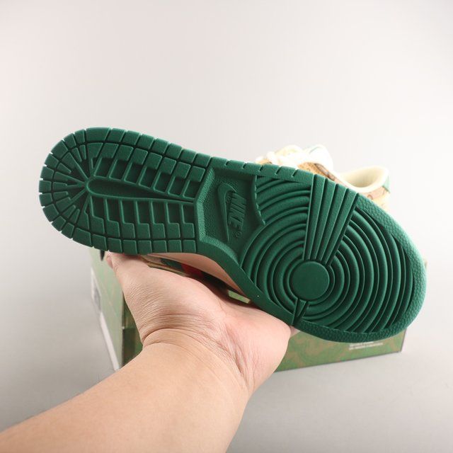 Gucci x Nike Dunk Low Sneaker