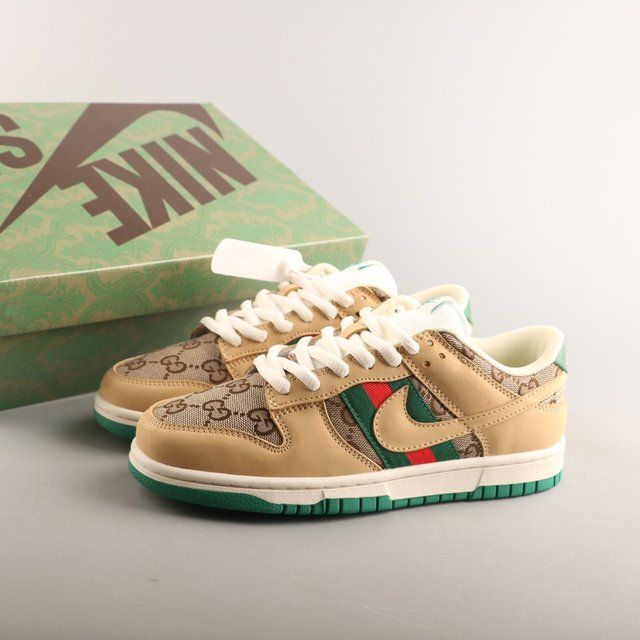 Gucci x Nike Dunk Low Sneaker